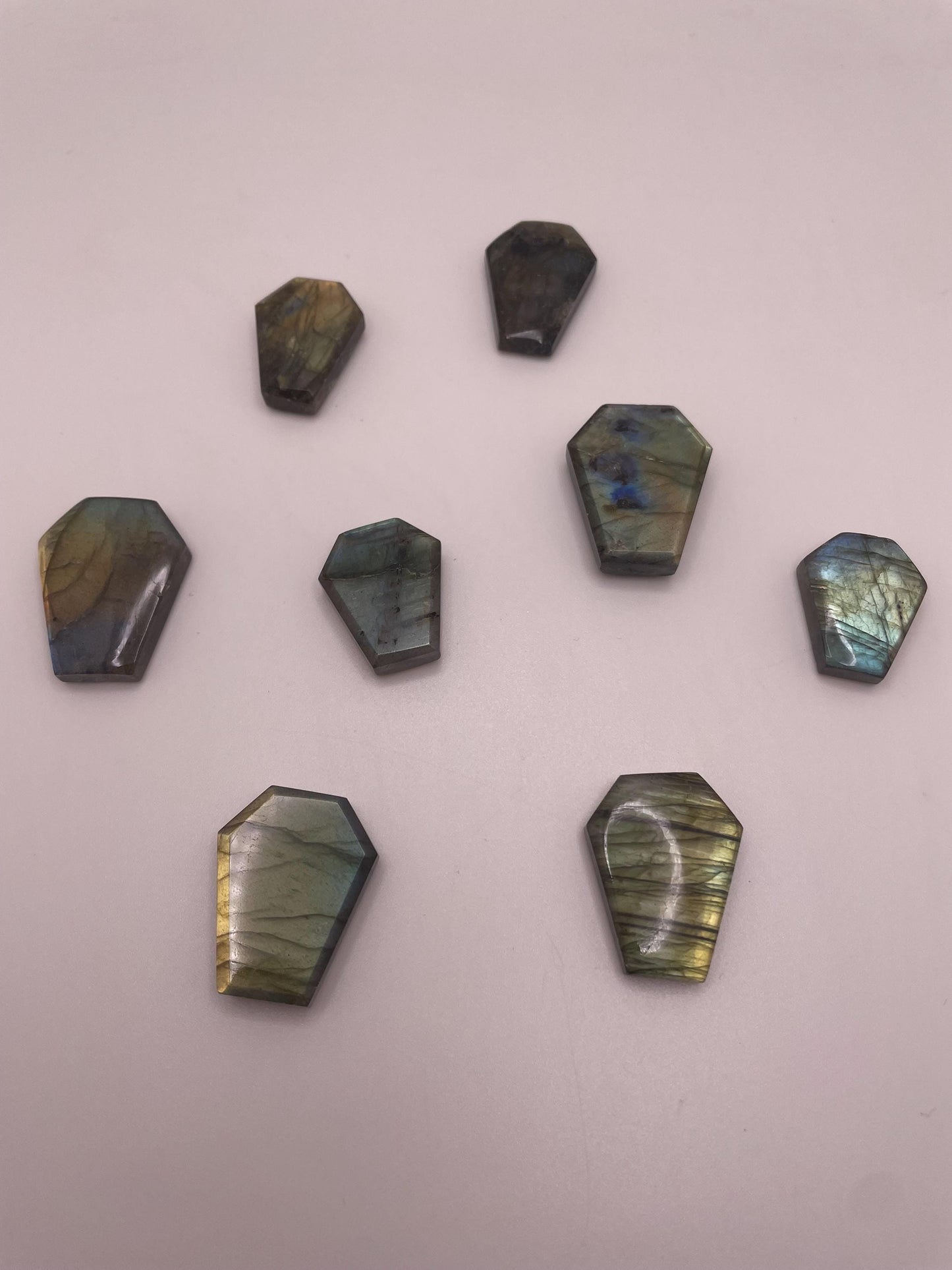 Shiny Light Reflecting Labradorite Coffin Crystals