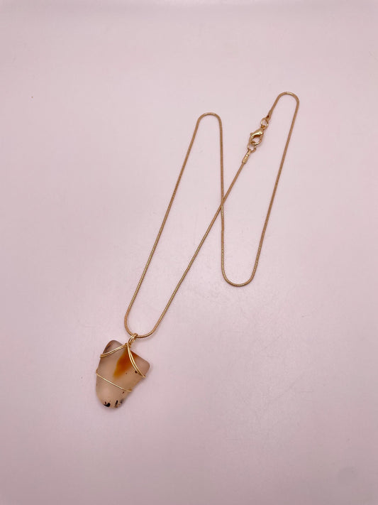 Agate Wire Wrapped Necklace